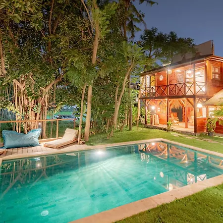 Mini Villa